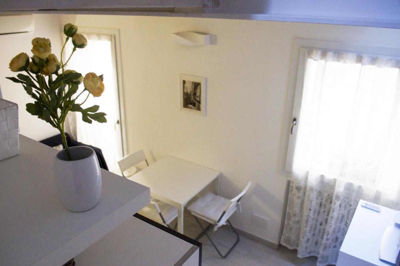 Via De' Falegnami 6 Apartment By Wonderful Italy โบโลญญา ภายนอก รูปภาพ